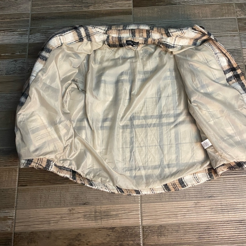 Love Tree Shacket - Picture 6 of 6